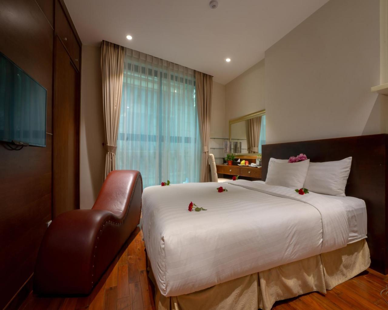 Hovi Universal - My Hotel Hanoi Buitenkant foto